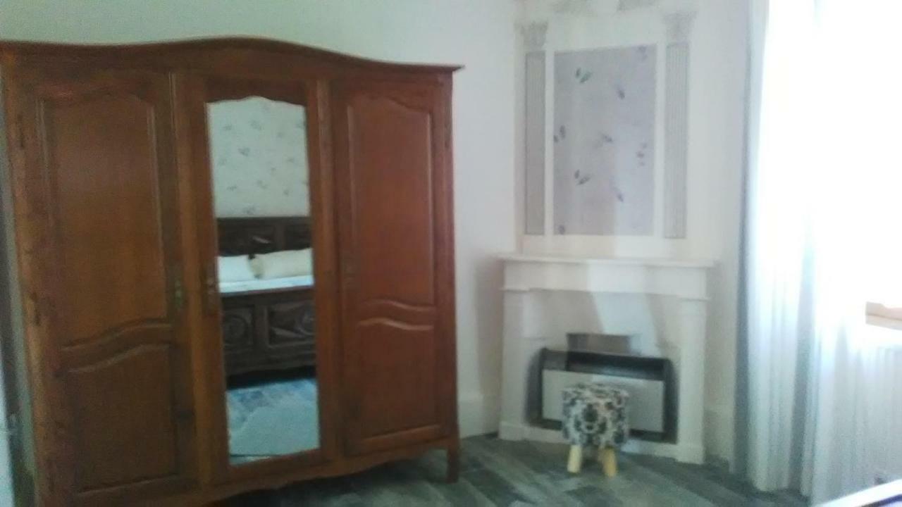 Jolie Maison De Potier Deux Rivieres ภายนอก รูปภาพ